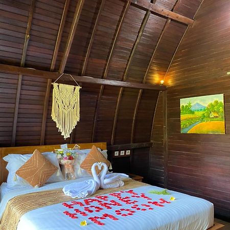 Enjung Segara Bed & Breakfast Bangli ภายนอก รูปภาพ